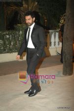 Aamir Khan at  Imran Khan_s wedding reception in Taj Land_s End on 5th Feb 2011 (4).JPG